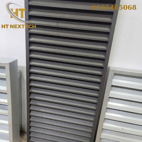 Cửa chớp nhôm