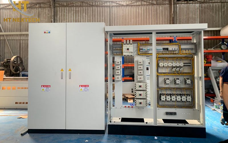 Tủ điện là thiết bị để phân phối, điều khiển và bảo vệ hệ thống điện
