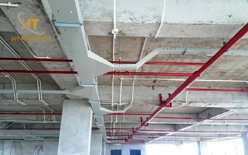 HT NEXTECH lắp đặt máng cáp điện đúng kỹ thuật