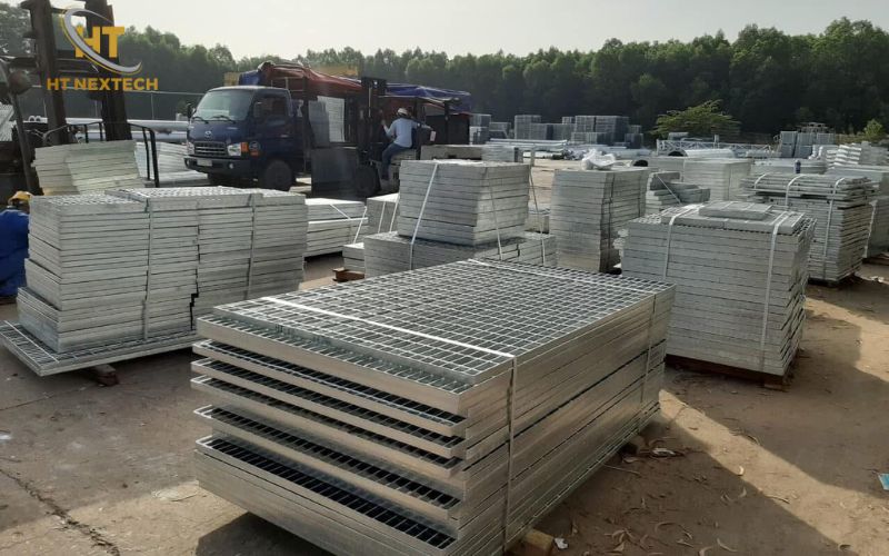 Sàn thao tác thiết kế theo yêu cầu